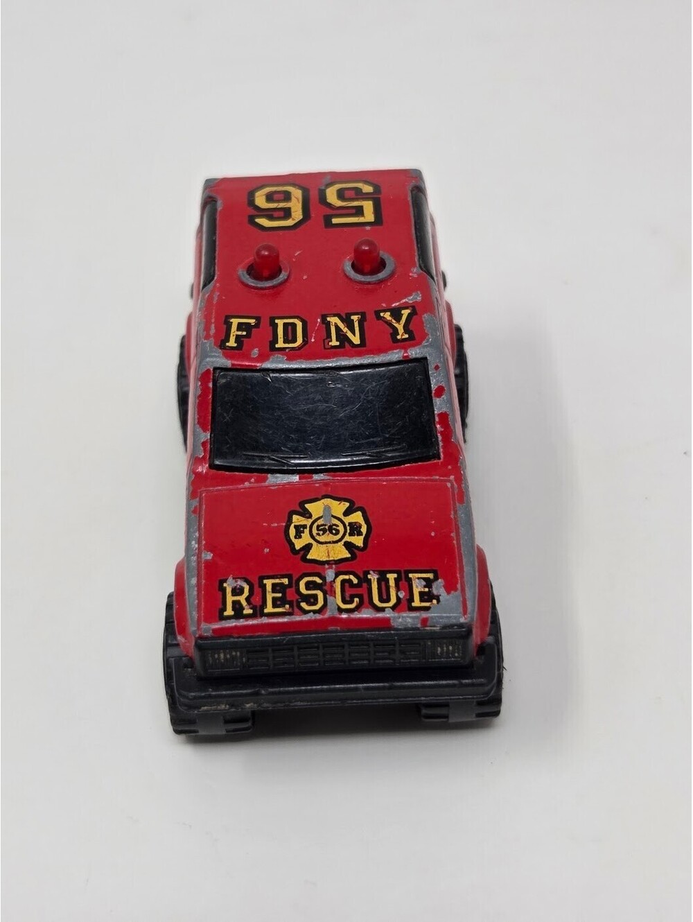 Majorette Sonic Flashers Fire Rescue SUV Die Cast Toy Red Emergency Truck